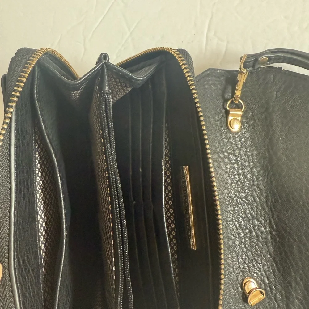 Black Leather Modern Wristlet Clutch Purse